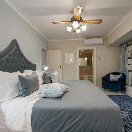 Umhlanga Rocks Blue Waves Lodge מראה חיצוני תמונה