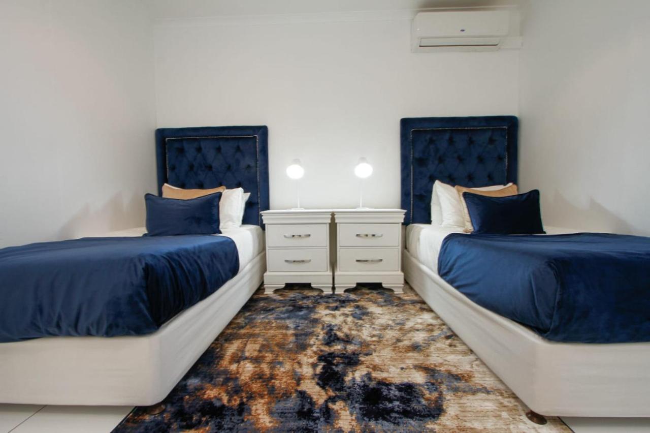 Umhlanga Rocks Blue Waves Lodge מראה חיצוני תמונה
