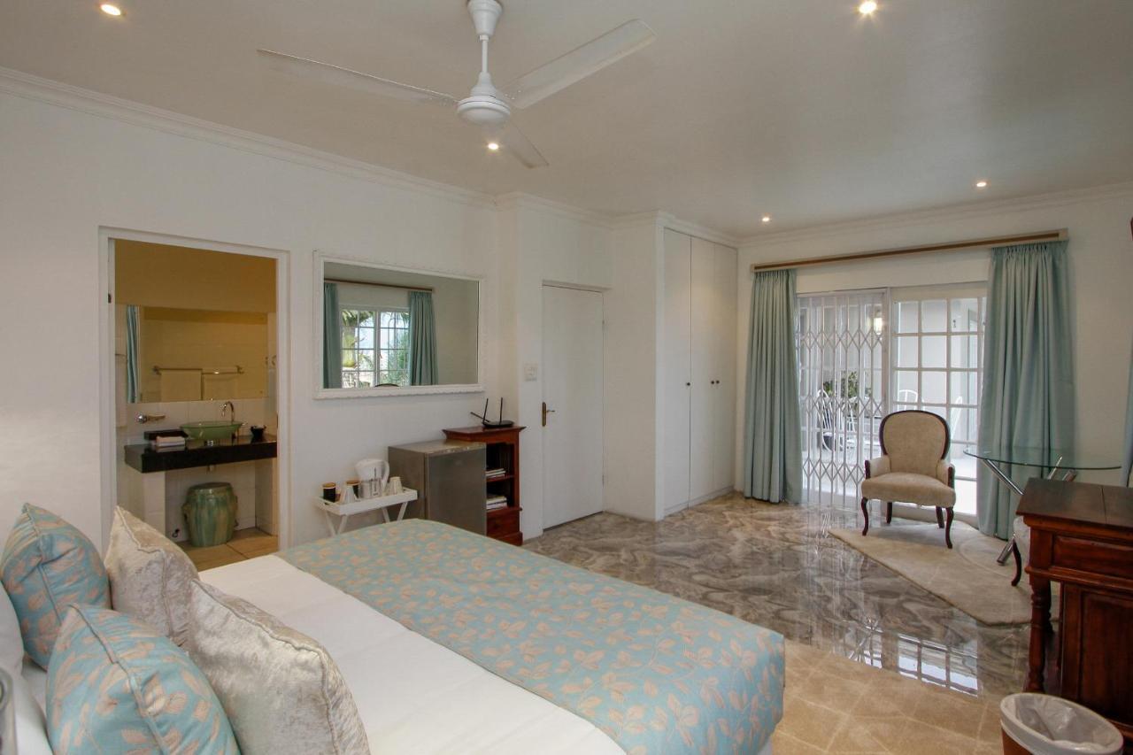 Umhlanga Rocks Blue Waves Lodge מראה חיצוני תמונה