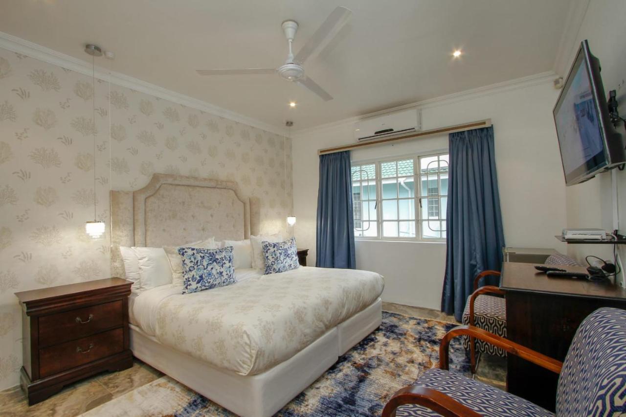 Umhlanga Rocks Blue Waves Lodge מראה חיצוני תמונה
