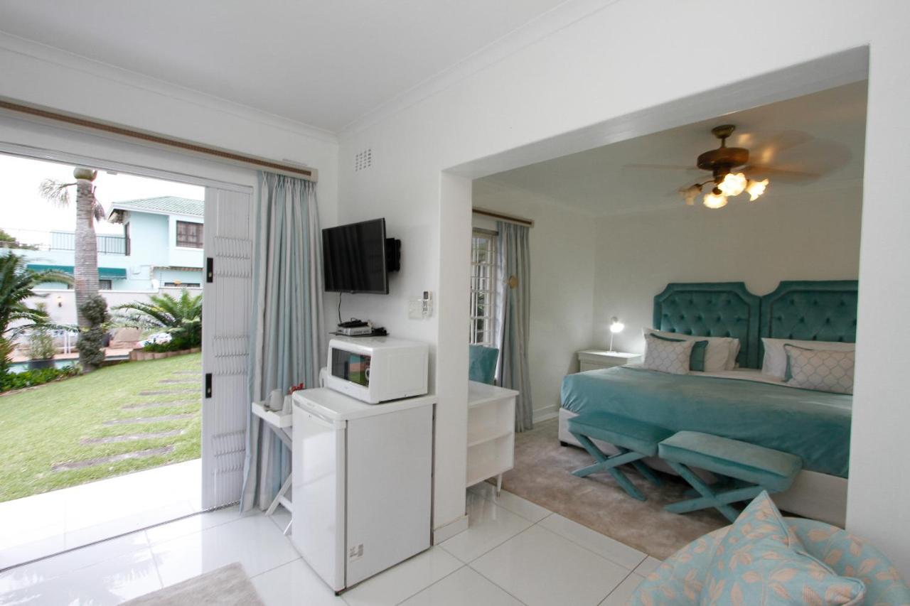 Umhlanga Rocks Blue Waves Lodge מראה חיצוני תמונה