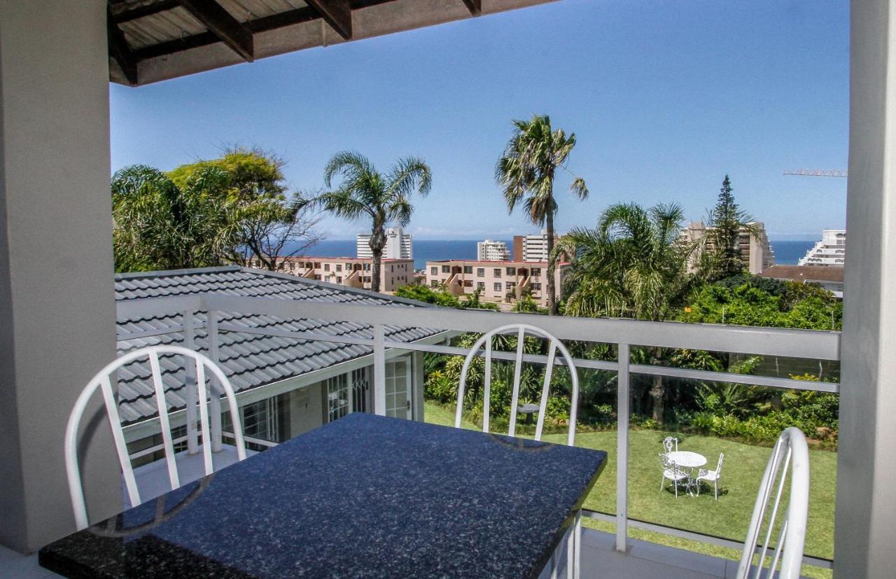 Umhlanga Rocks Blue Waves Lodge מראה חיצוני תמונה