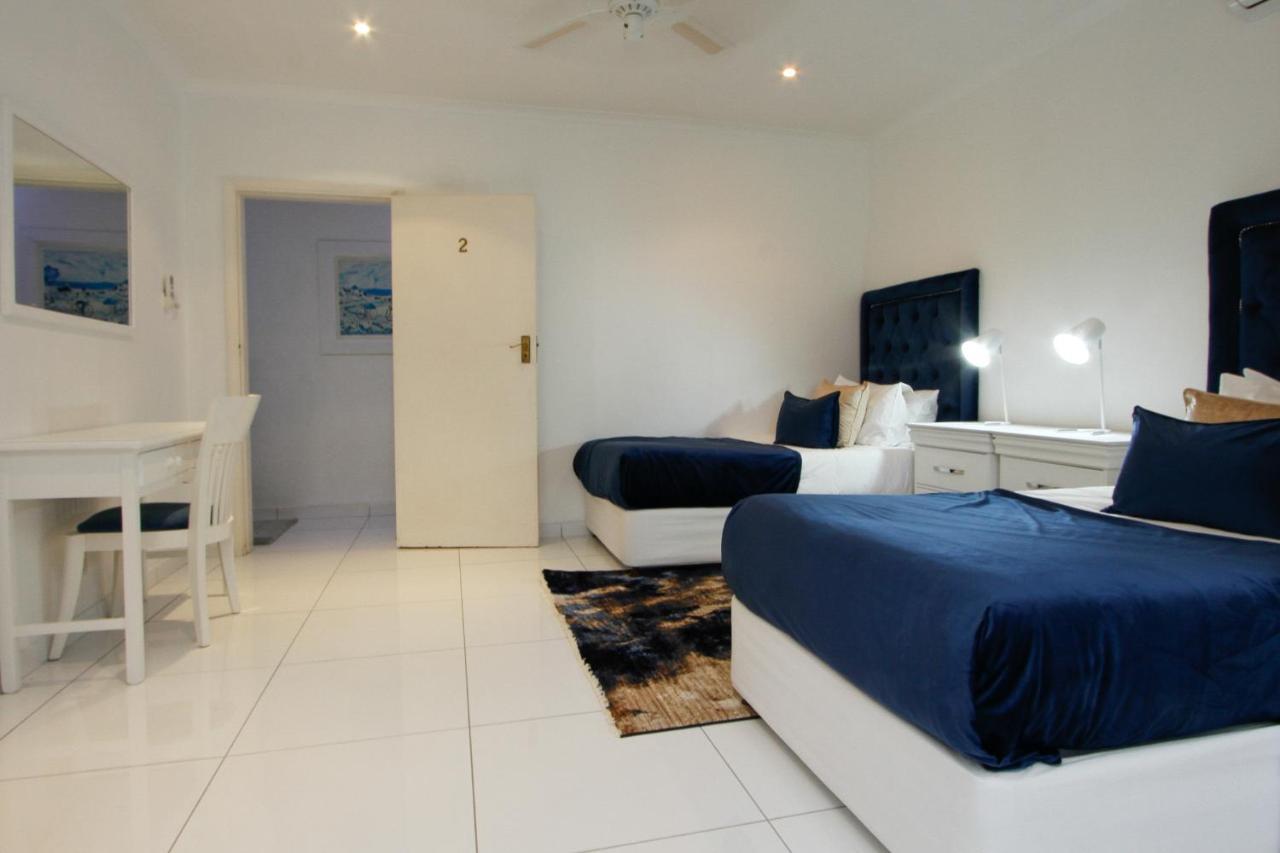 Umhlanga Rocks Blue Waves Lodge מראה חיצוני תמונה