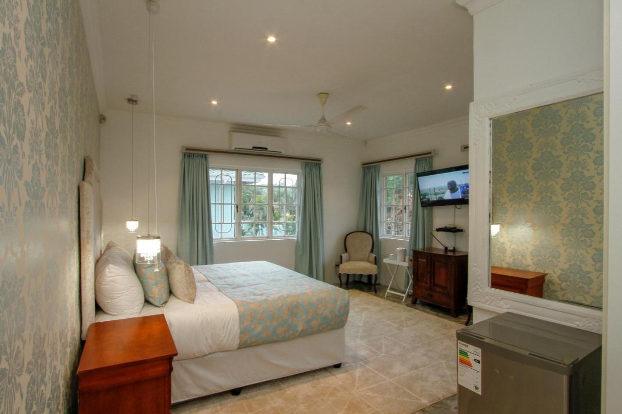 Umhlanga Rocks Blue Waves Lodge מראה חיצוני תמונה